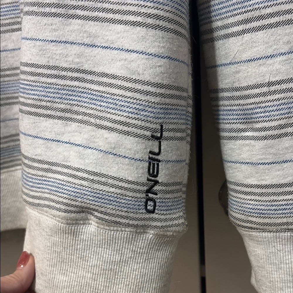 O'Neill Gray and White Striped Hoodie - Picture 6 of 6